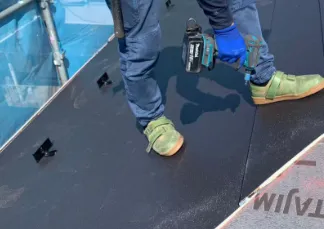 屋根葺き替え工事