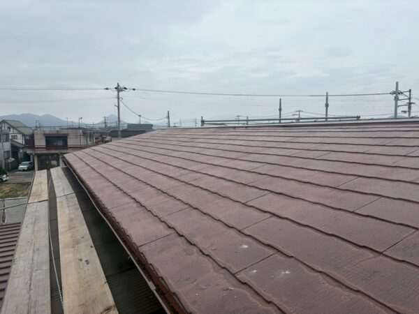 香川県高松市にて屋根修理・金属屋根塗装〈カバー工法〉の施工前写真